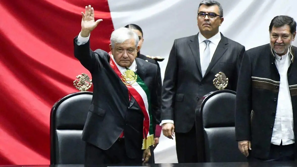 AMLO (18)